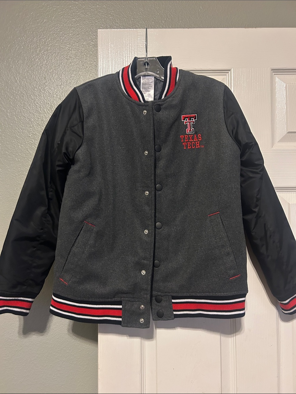 Kids' Vgt Texas Tech varsity jacket. Medium 10-12